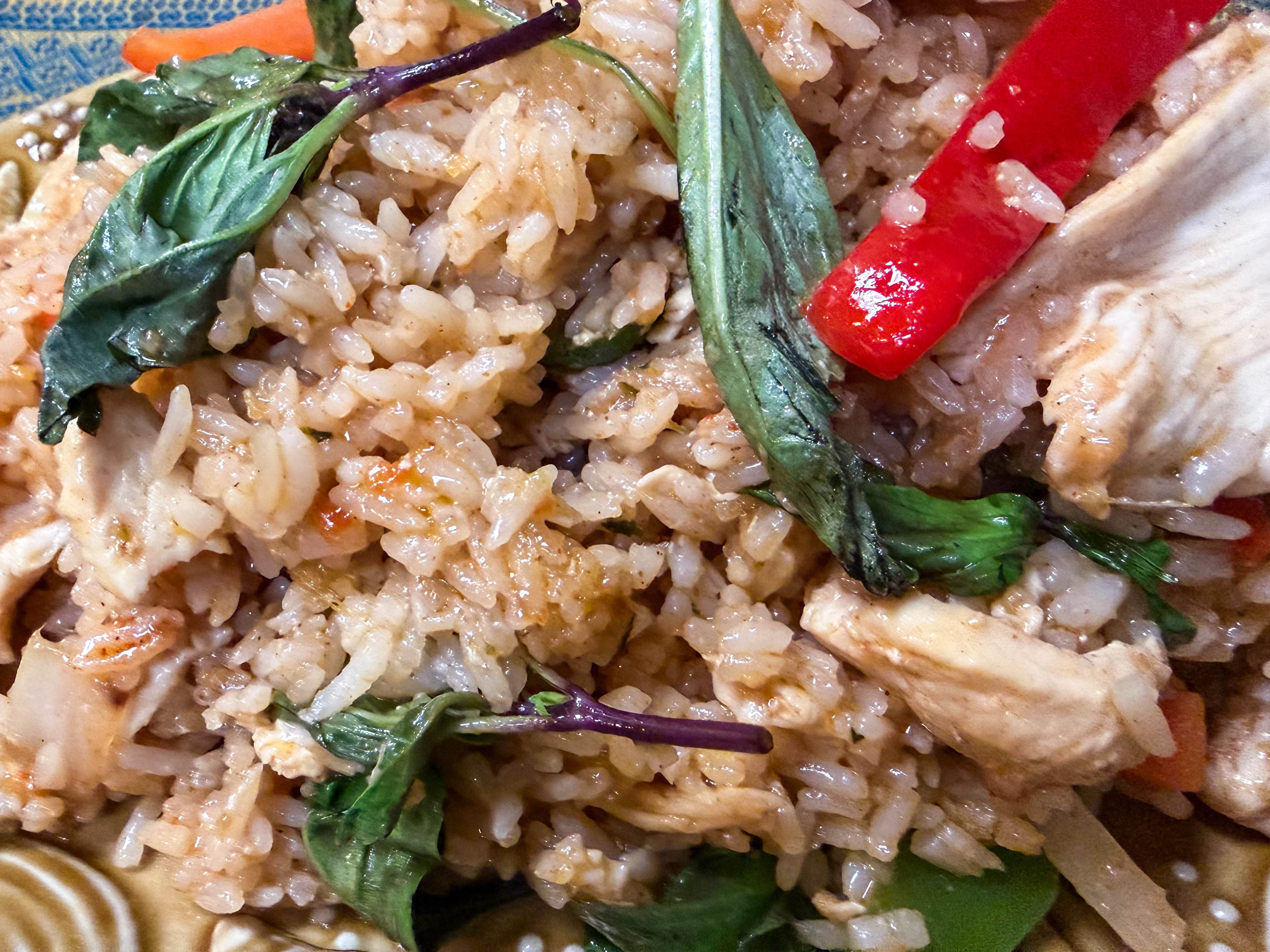 Kao Pad Kee Mao